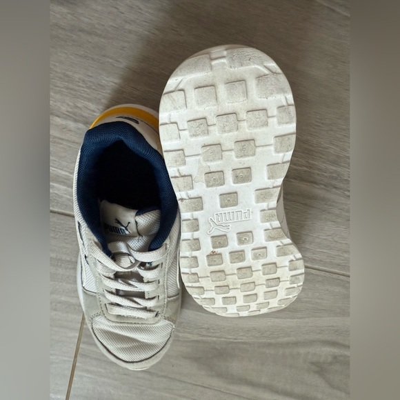 Puma R78 Toddler Kids Shoes Sneakers Light Gray Yellow Navy Blue Size 1C - Picture 8 of 8